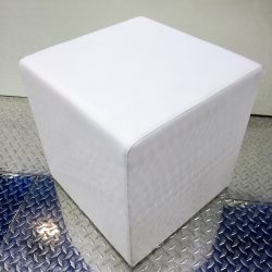 Fehér Ülőkocka, bőrhatású.02 Fotel, Kanapé kölcsönzés, bérlés, bérbeadás. KölcsönBútor!